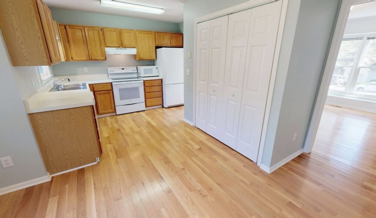 1008-Hawser-Ct-Raleigh-NC-27606-10