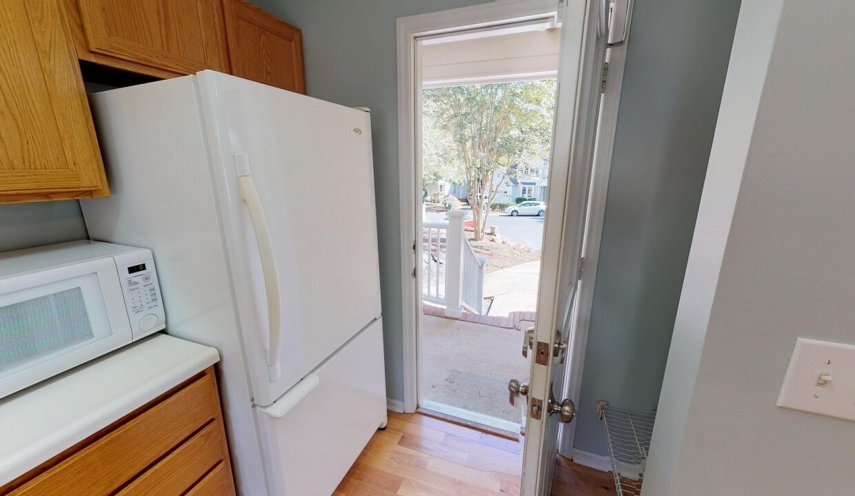 1008-Hawser-Ct-Raleigh-NC-27606-12