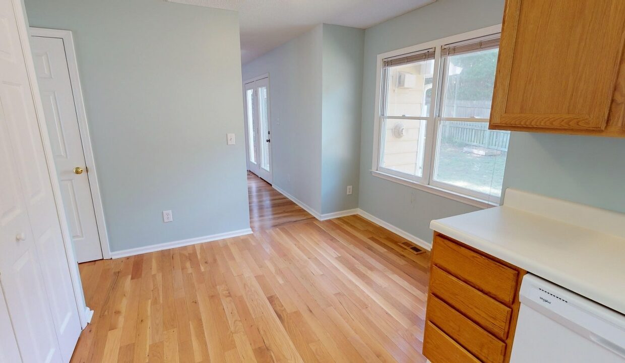 1008-Hawser-Ct-Raleigh-NC-27606-13