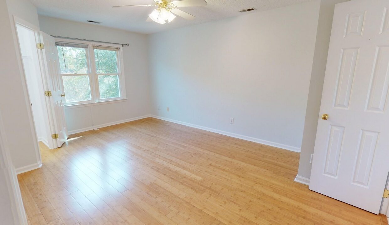 1008-Hawser-Ct-Raleigh-NC-27606-26