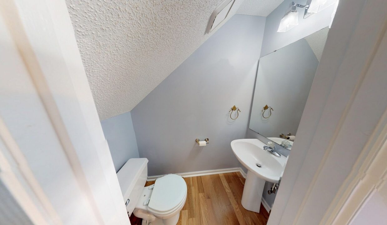 1008-Hawser-Ct-Raleigh-NC-27606-37