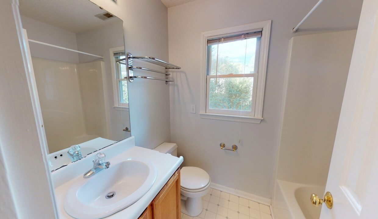 1008-Hawser-Ct-Raleigh-NC-27606-38