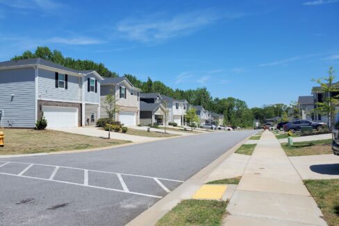 101-Boren-Way-Greenville-NC-29607-23