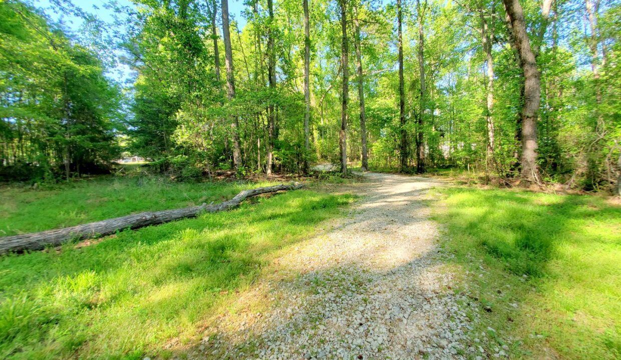 101-Boren-Way-Greenville-NC-29607-3