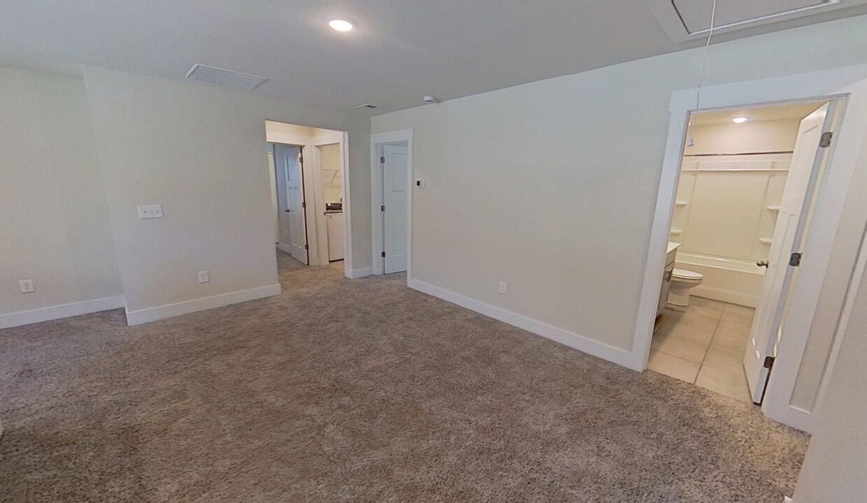 101-Boren-Way-Greenville-NC-29607-32