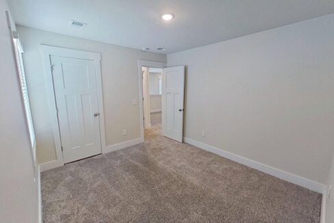 101-Boren-Way-Greenville-NC-29607-38