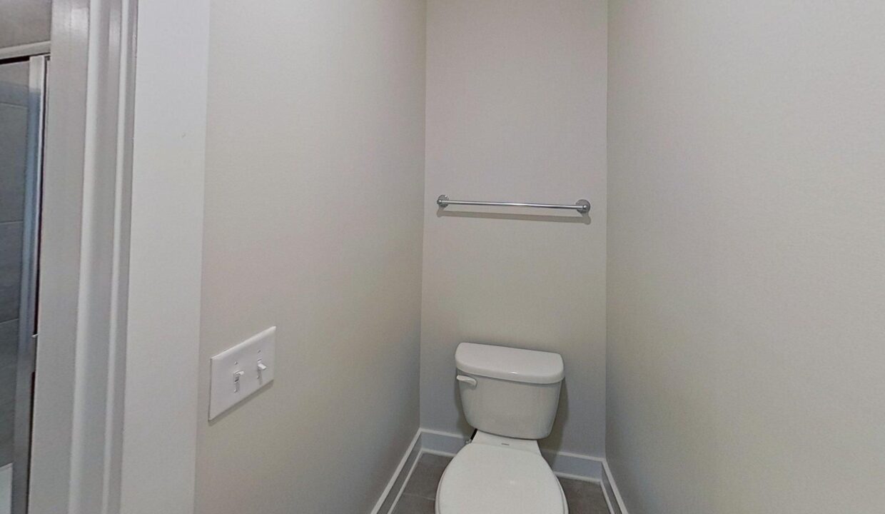 101-Boren-Way-Greenville-NC-29607-43