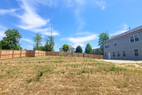 1021-Silver-Farm-Rd-Raleigh-NC-27603-12