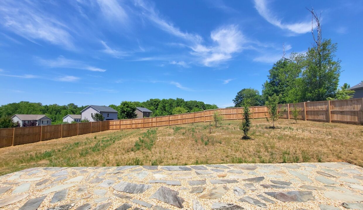 1021-Silver-Farm-Rd-Raleigh-NC-27603-20