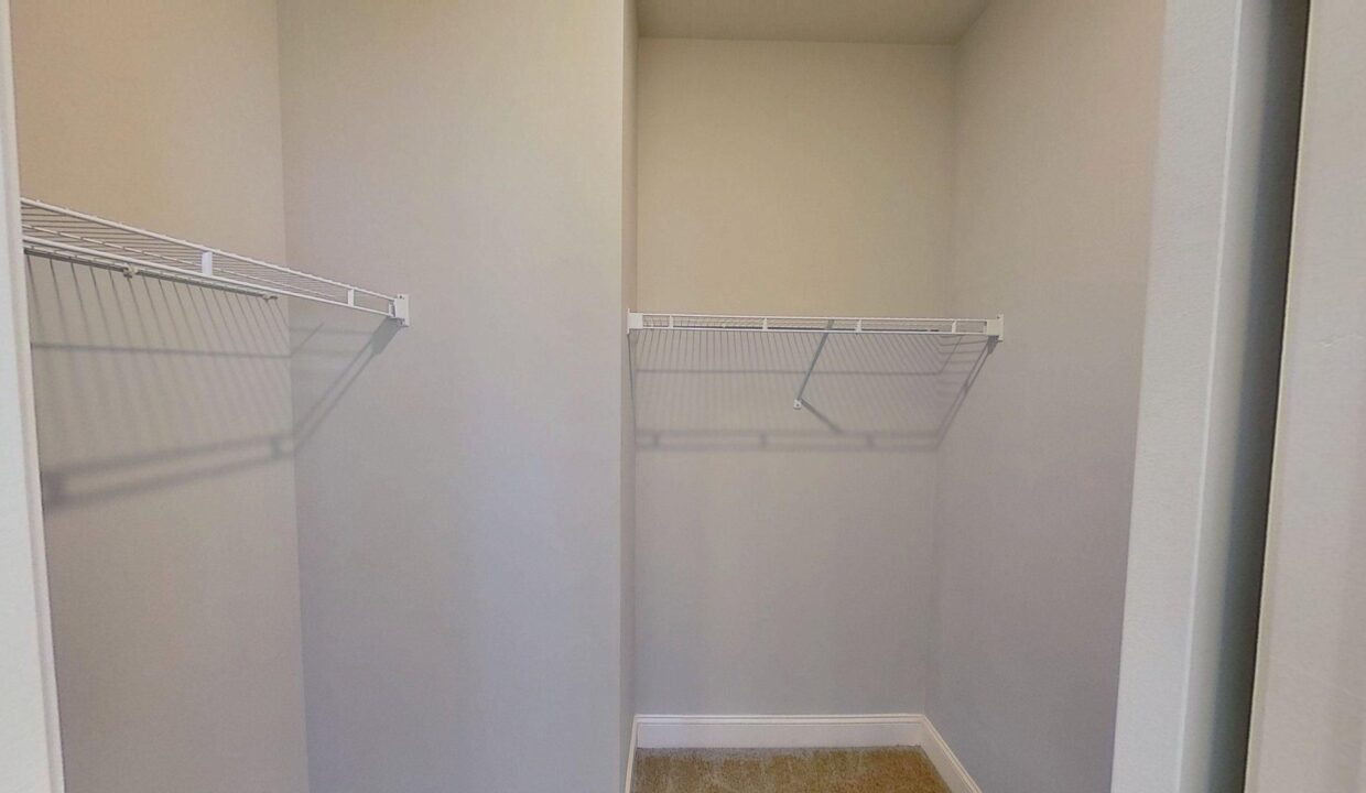 1021-Silver-Farm-Rd-Raleigh-NC-27603-26