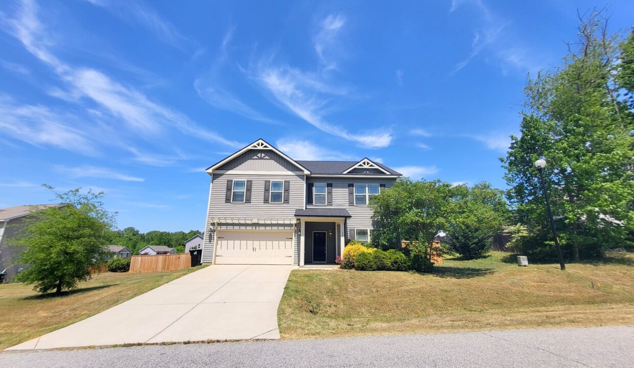 1021-Silver-Farm-Rd-Raleigh-NC-27603-3
