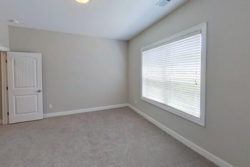 1021-Silver-Farm-Rd-Raleigh-NC-27603-31