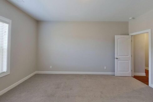 1021-Silver-Farm-Rd-Raleigh-NC-27603-33