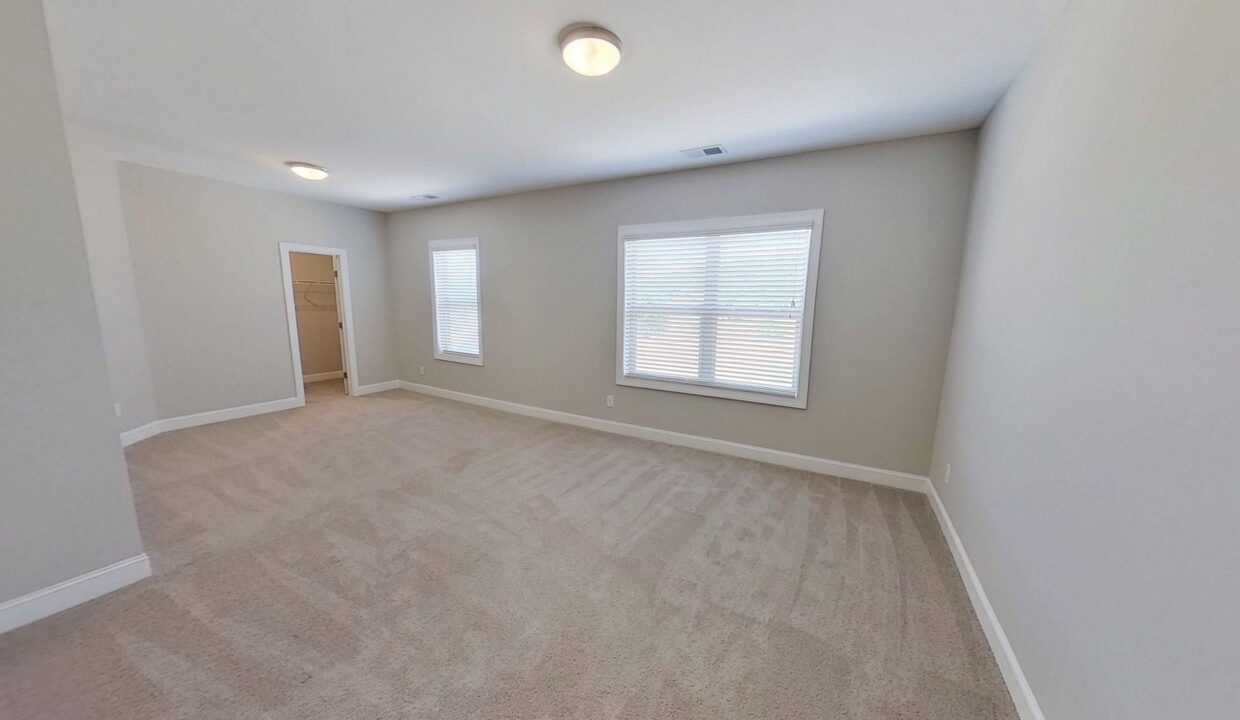 1021-Silver-Farm-Rd-Raleigh-NC-27603-37
