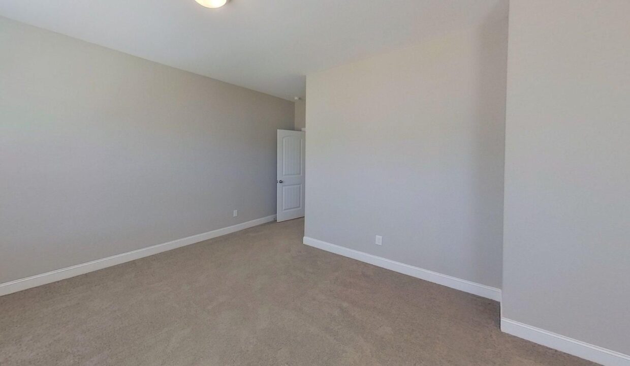 1021-Silver-Farm-Rd-Raleigh-NC-27603-39