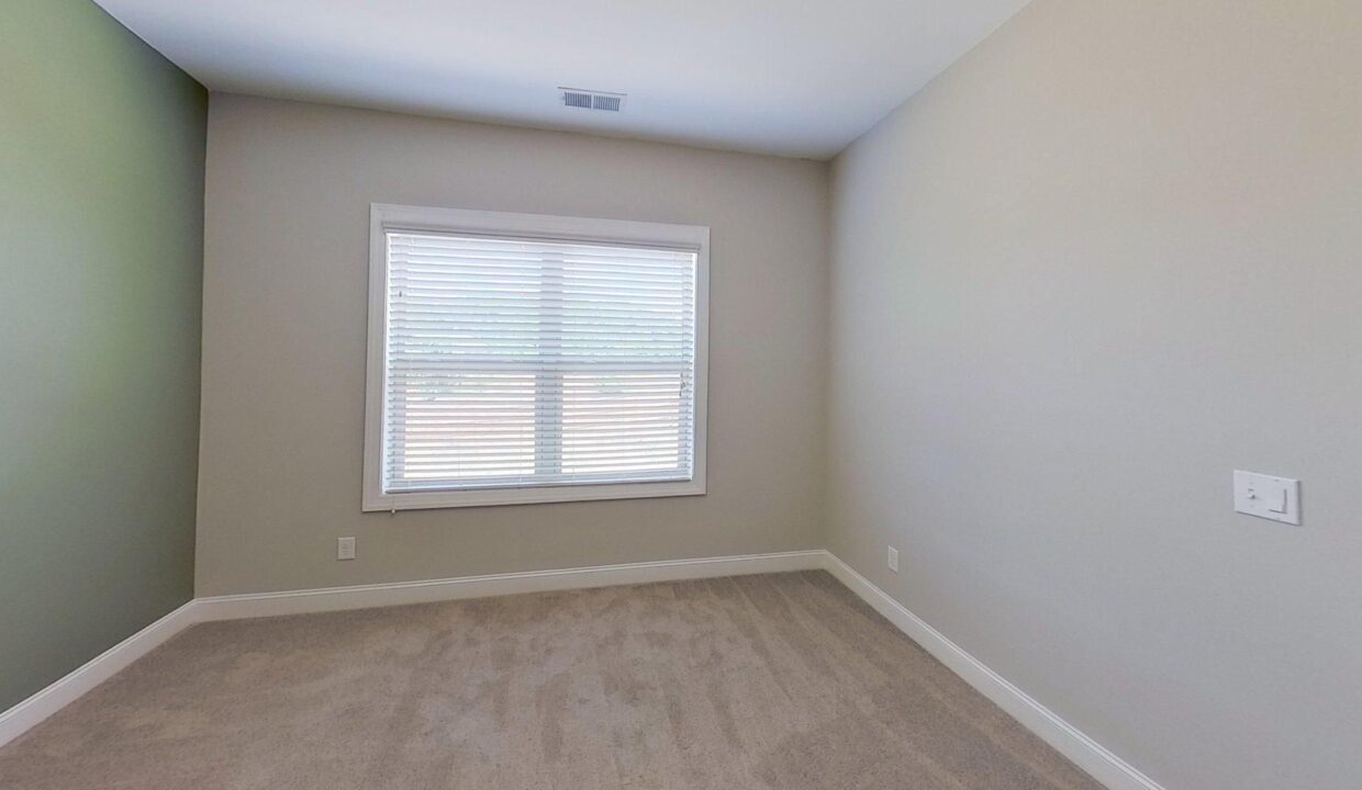 1021-Silver-Farm-Rd-Raleigh-NC-27603-45
