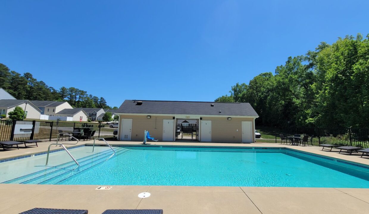 113-S-Canyon-Ridge-Dr-Mount-Holly-NC-28120-21