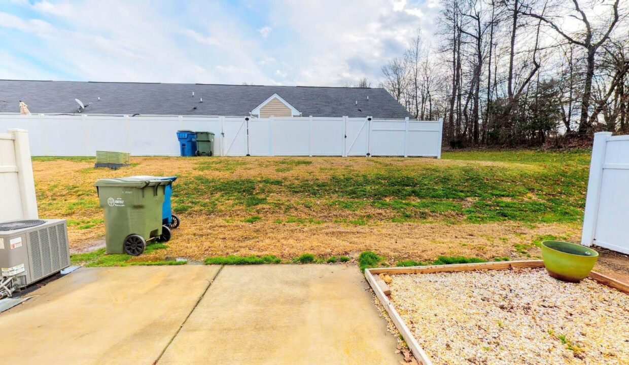 113-S-Canyon-Ridge-Dr-Mount-Holly-NC-28120-3
