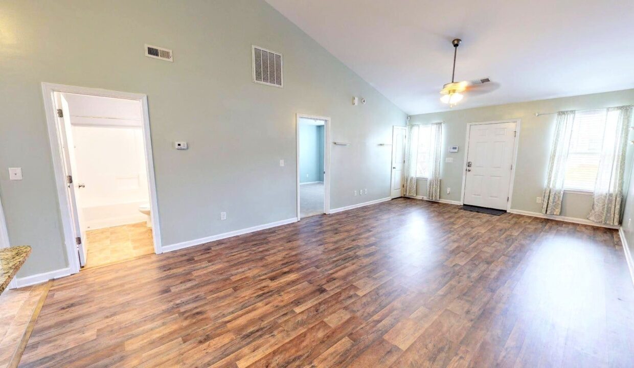 113-S-Canyon-Ridge-Dr-Mount-Holly-NC-28120-5