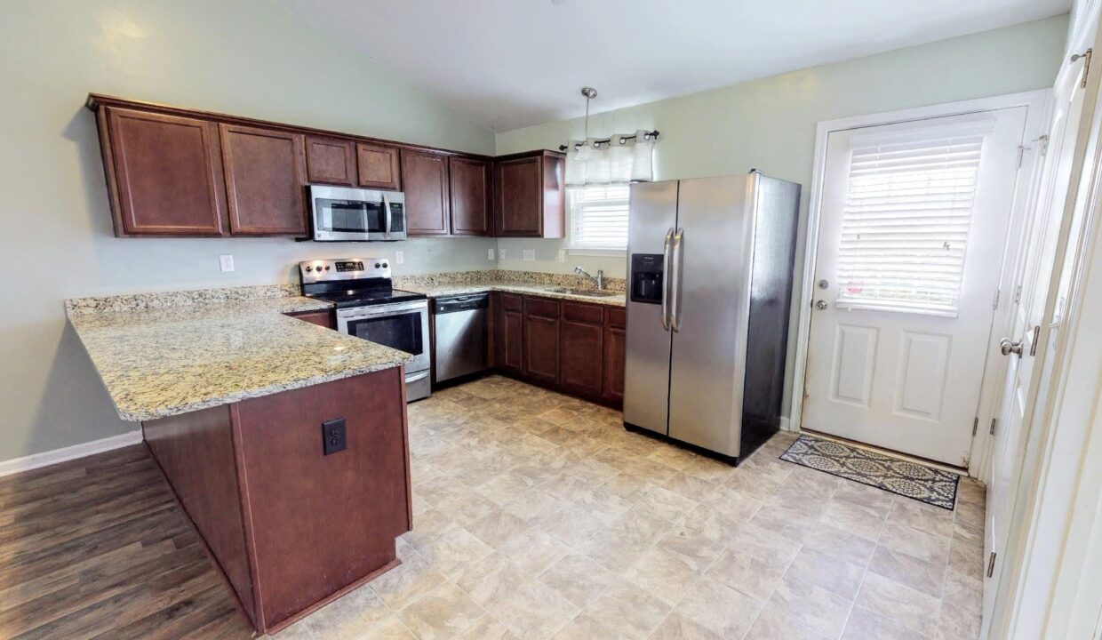 113-S-Canyon-Ridge-Dr-Mount-Holly-NC-28120-6