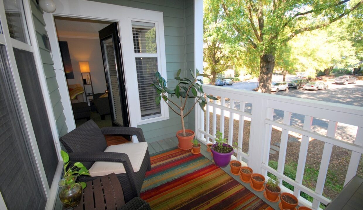 1221-Westview-Ln-205-Raleigh-NC-27605-26