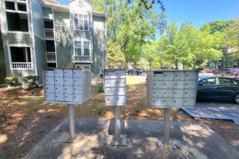 1221-Westview-Ln-205-Raleigh-NC-27605-31