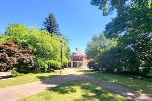 1221-Westview-Ln-205-Raleigh-NC-27605-36