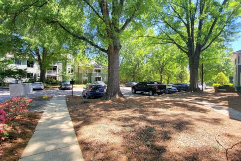 1221-Westview-Ln-205-Raleigh-NC-27605-44