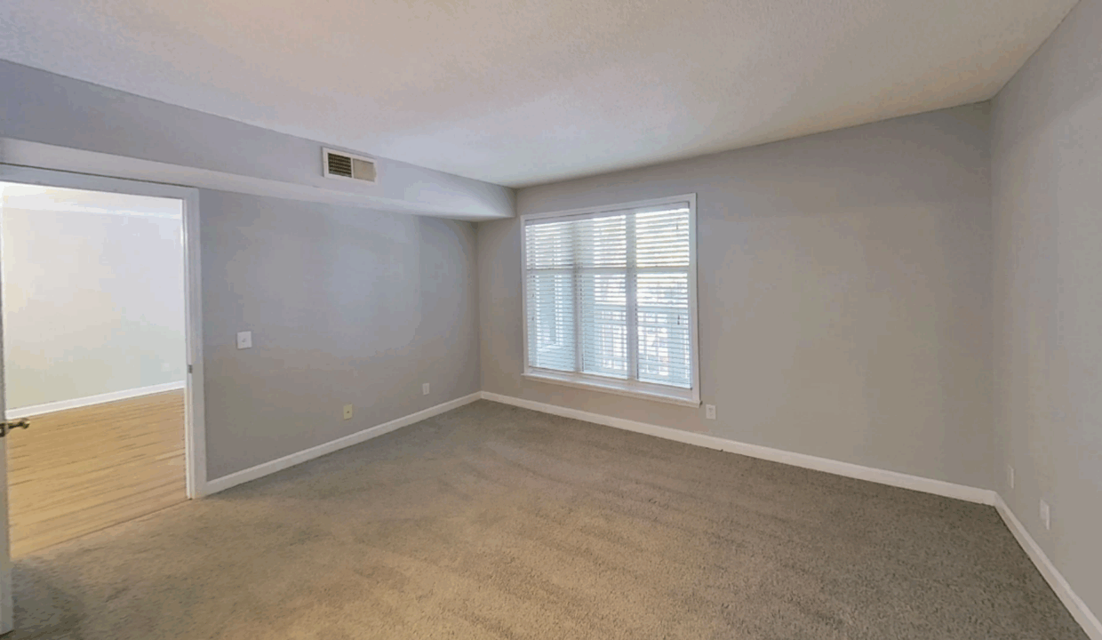 1221-Westview-Ln-205-Raleigh-NC-27605-47
