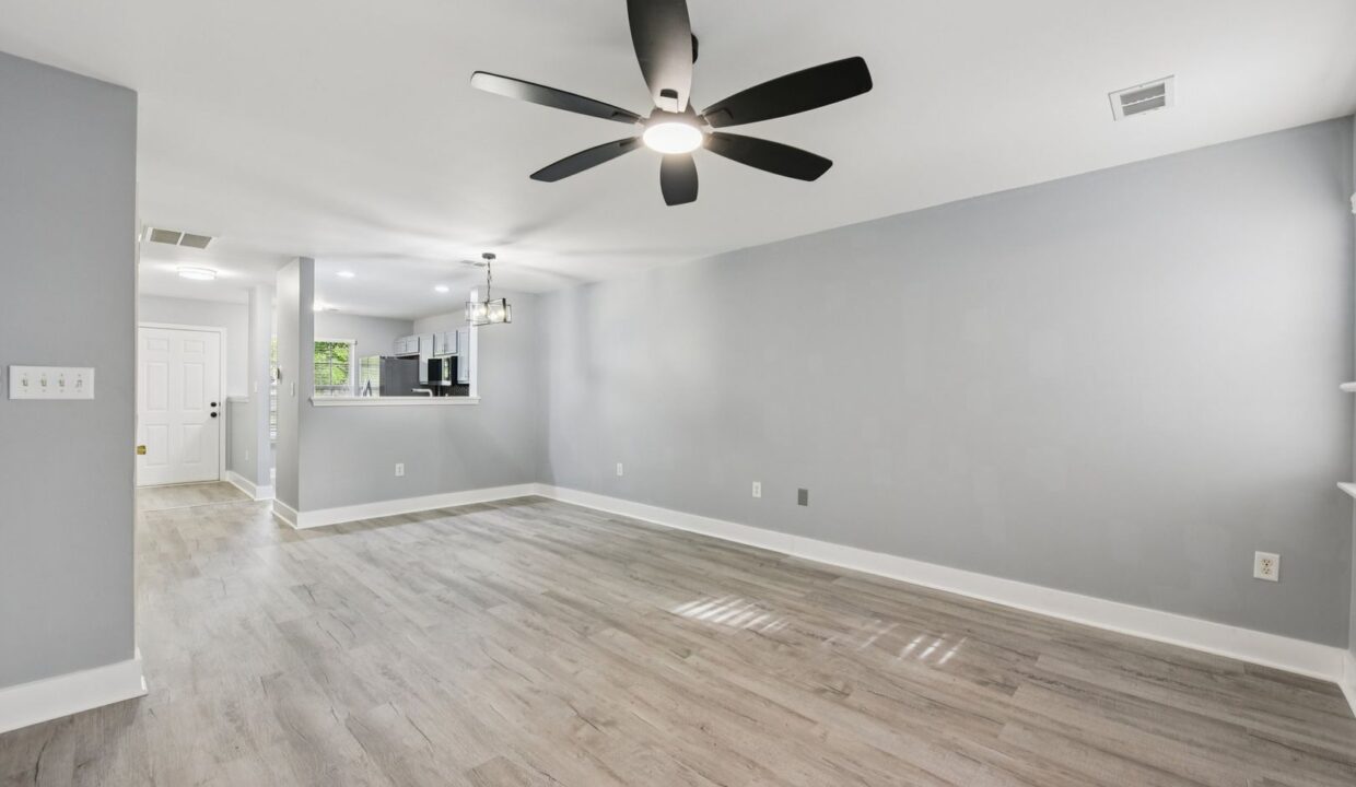 12315-Bluestem-Ln-Charlotte-NC-28277-10