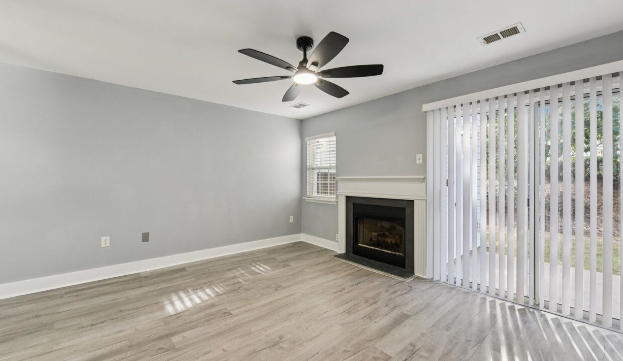 12315-Bluestem-Ln-Charlotte-NC-28277-13