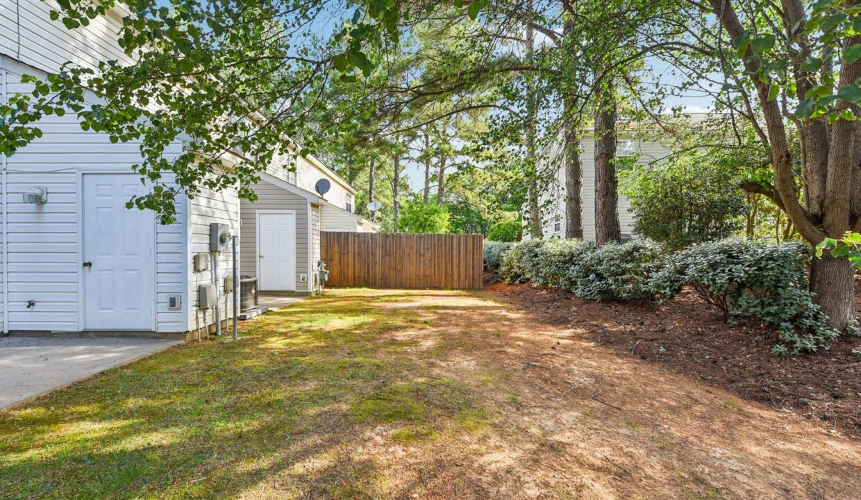 12315-Bluestem-Ln-Charlotte-NC-28277-14