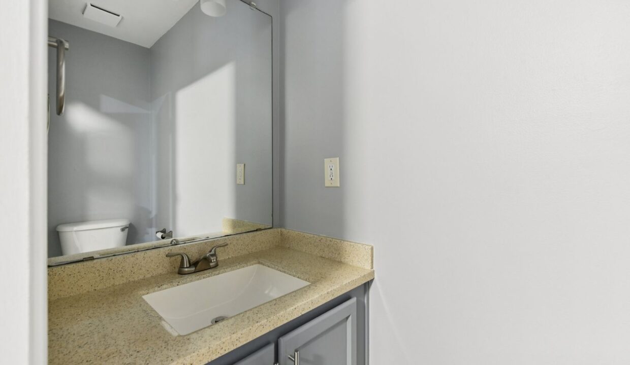 12315-Bluestem-Ln-Charlotte-NC-28277-20