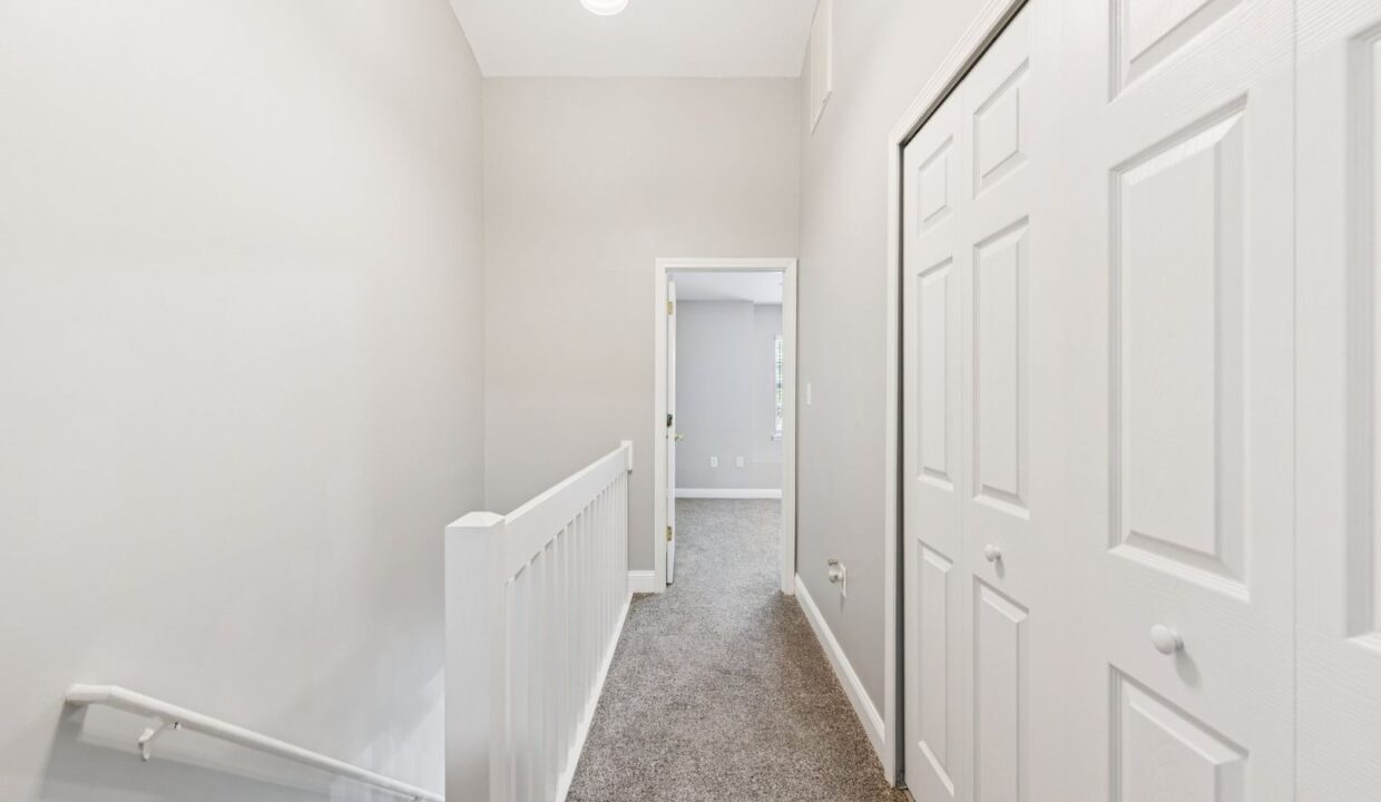 12315-Bluestem-Ln-Charlotte-NC-28277-21