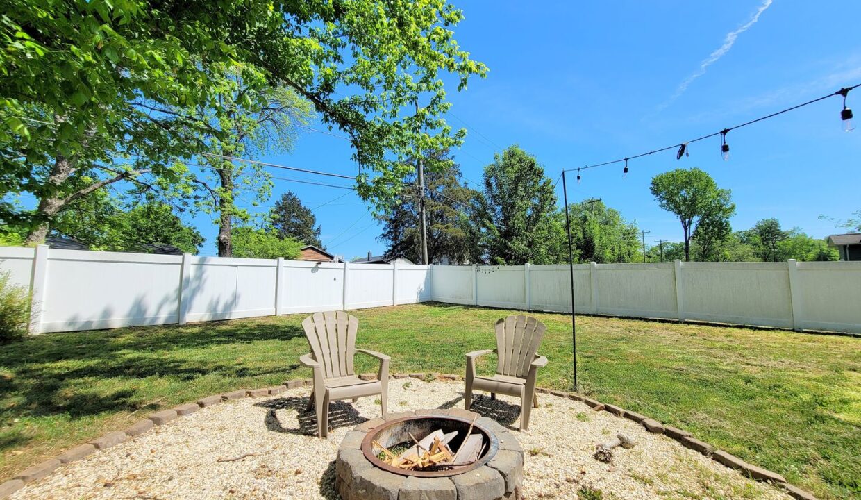 1512-Norris-Ave-Charlotte-NC-28206-12