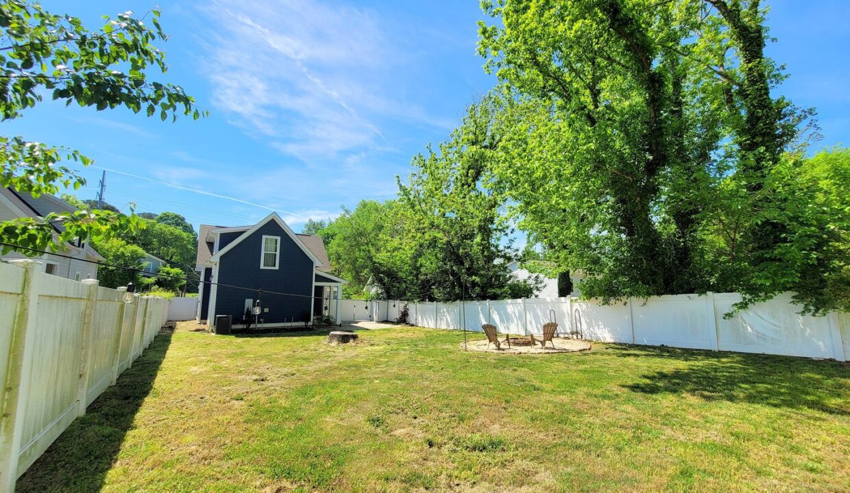 1512-Norris-Ave-Charlotte-NC-28206-16