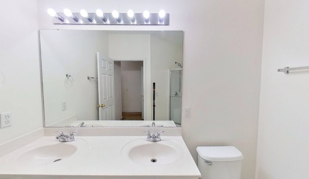 1539-Honeybee-Ln-Wilmington-NC-28412-14