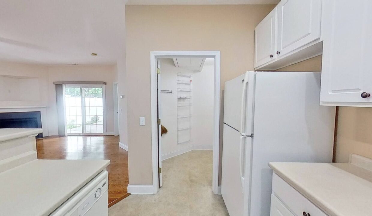 1539-Honeybee-Ln-Wilmington-NC-28412-7