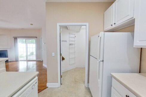 1539-Honeybee-Ln-Wilmington-NC-28412-7