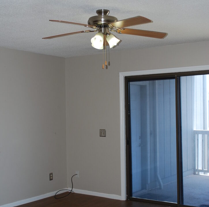 1801-Canal-Dr-Unit-B9-Carolina-Beach-NC-28428-18