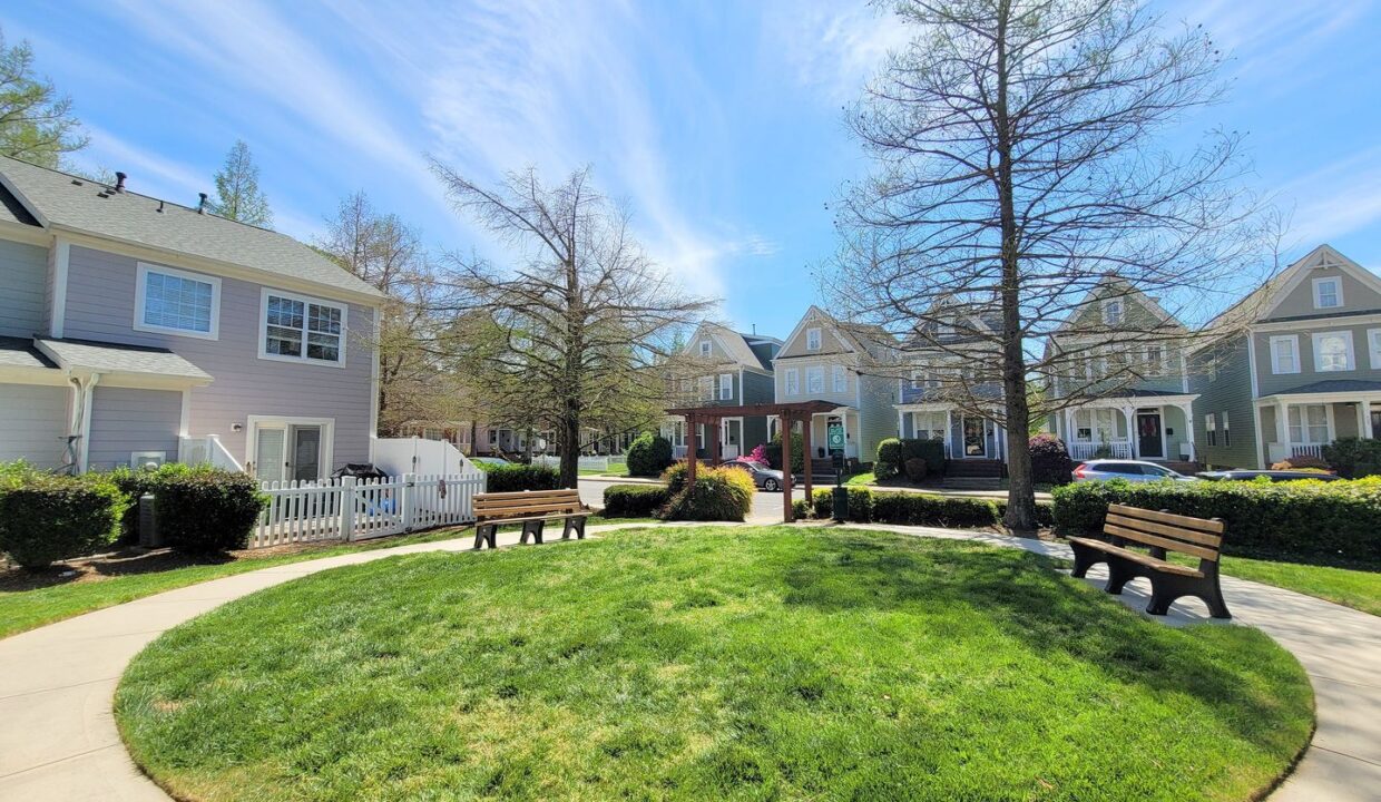 1812-Lela-Ave-Charlotte-NC-28208-16