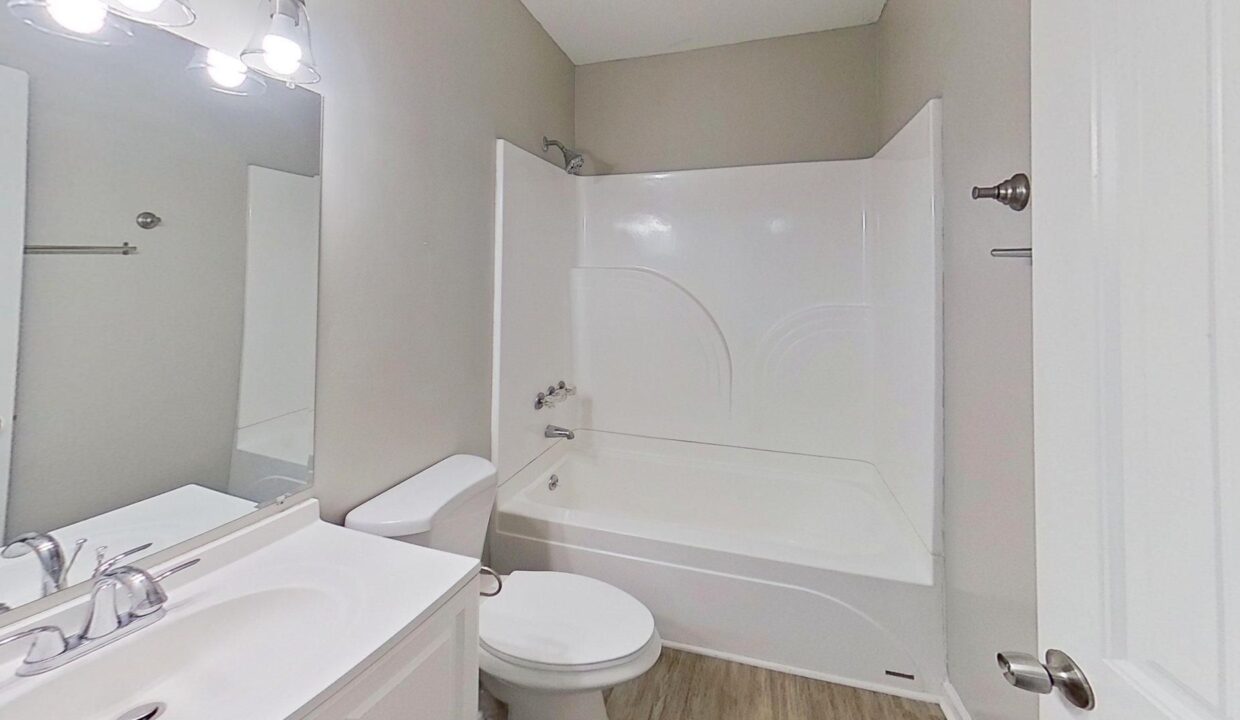 202-Newgate-Dr-Simpsonville-SC-29681-13