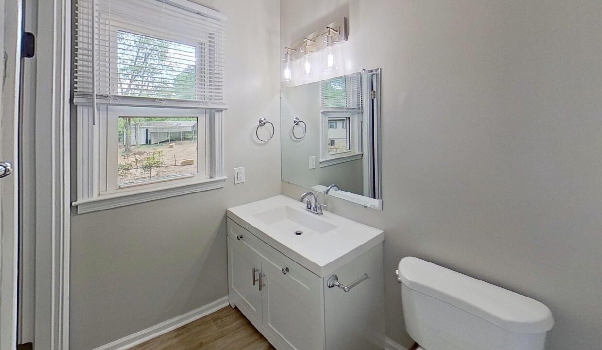 202-Newgate-Dr-Simpsonville-SC-29681-27