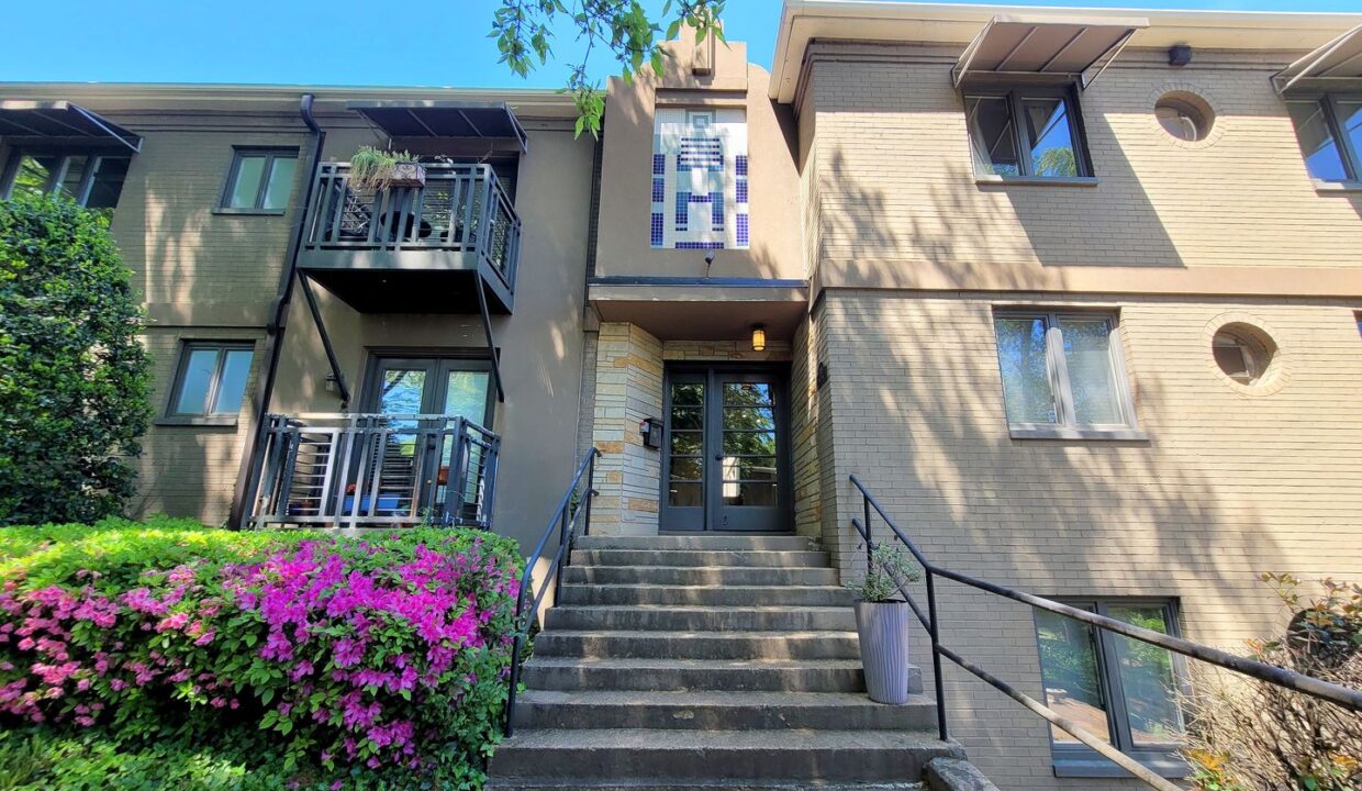 2425-Vail-Ave-A19-Charlotte-NC-28207-13