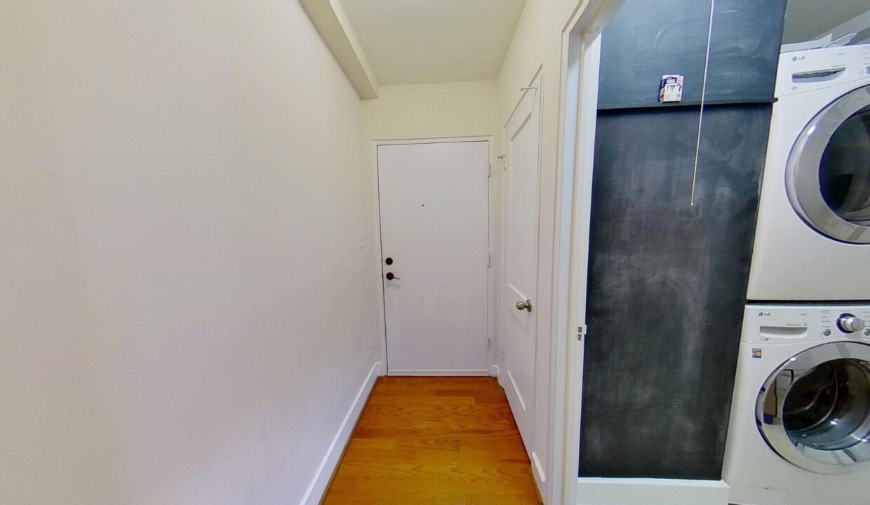 2425-Vail-Ave-A19-Charlotte-NC-28207-26