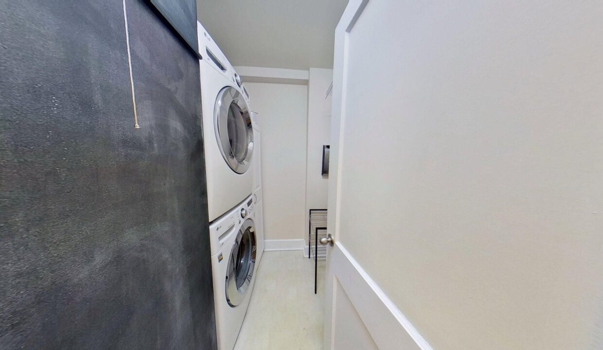2425-Vail-Ave-A19-Charlotte-NC-28207-27