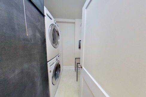 2425-Vail-Ave-A19-Charlotte-NC-28207-27