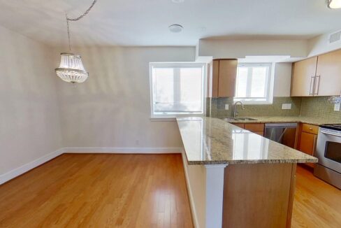 2425-Vail-Ave-A19-Charlotte-NC-28207-4