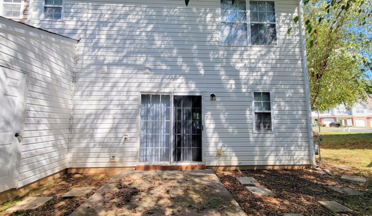 255-Luzelle-Dr-Winston-Salem-NC-27105-10