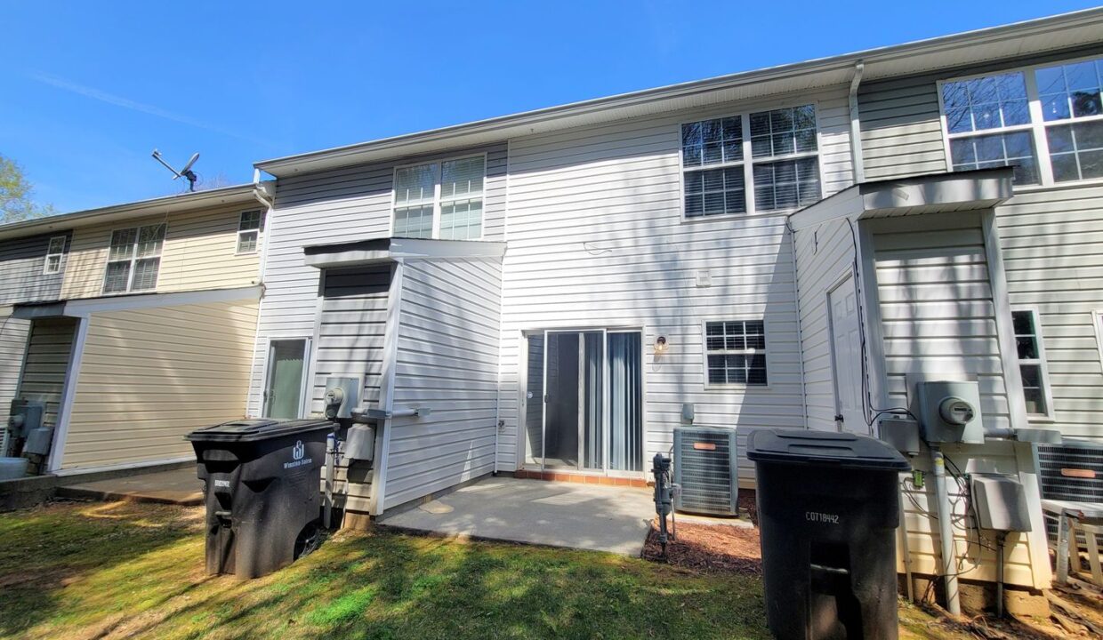 2660-Halle-Ann-Cir-Winston-Salem-NC-27103-11